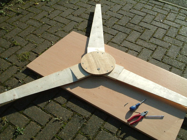 attachhub